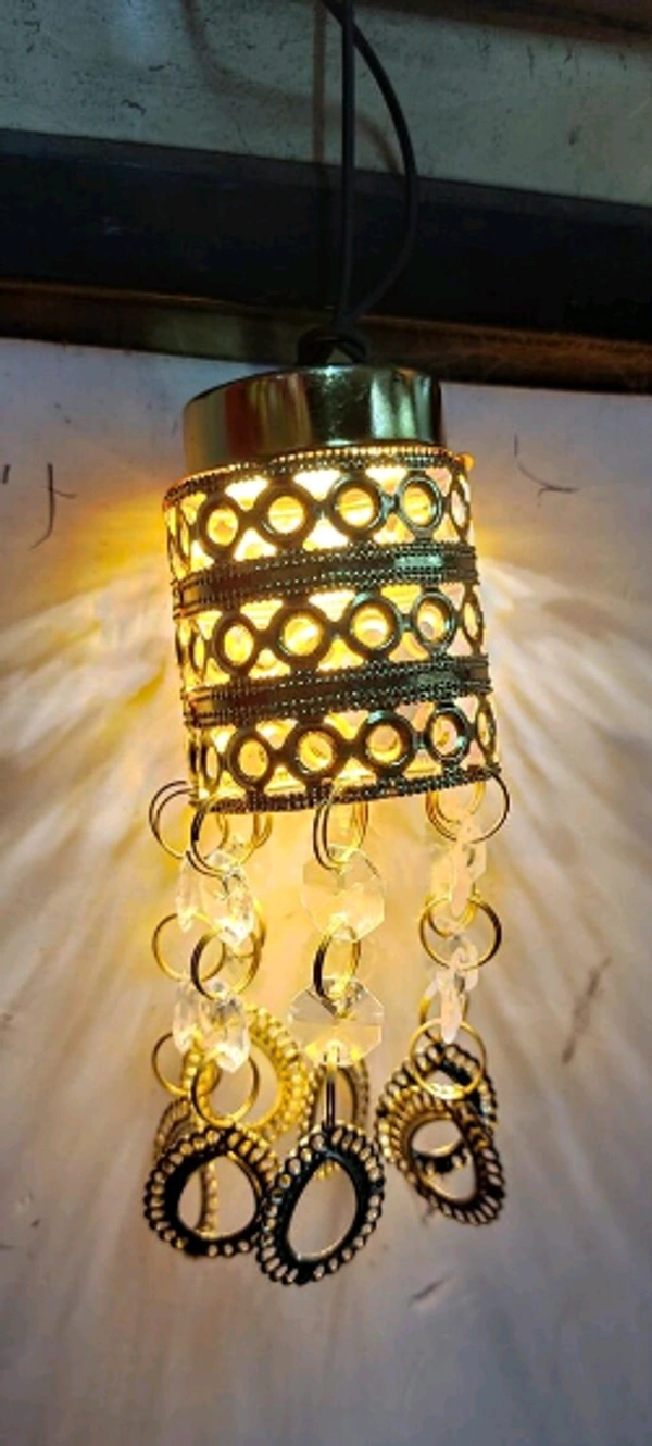 Electric Opearted Fully Assembled Gold Chandeliers & Pendant Lights - Free Size, Gold, Pendent Light, Pack of1